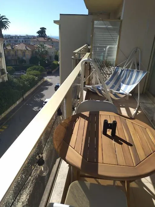 A 4 Minutes De La Plage Dans Le Meilleur Quartier Nice France