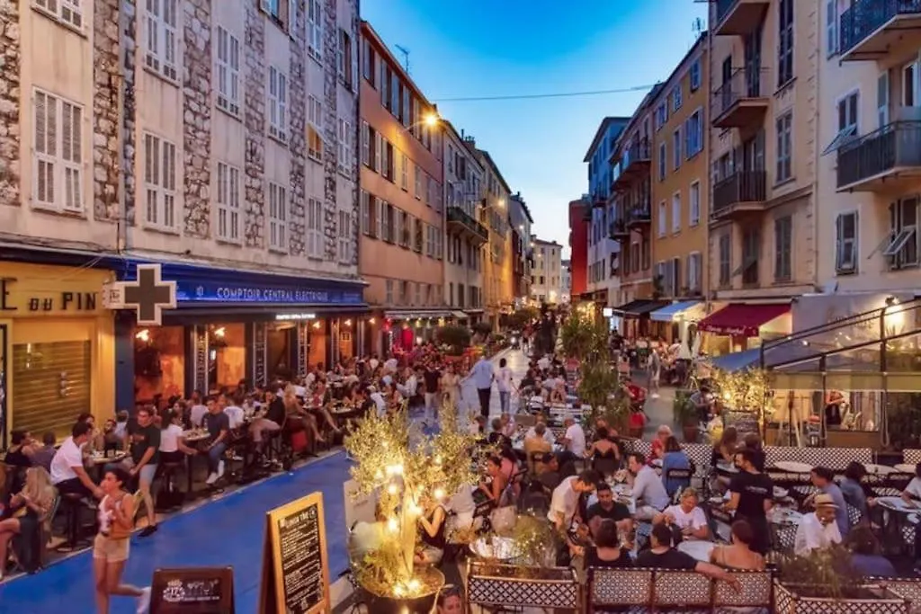 A 4 Minutes De La Plage Dans Le Meilleur Quartier Nice Apartment